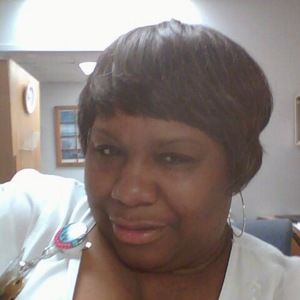 Meet your Posher, Beverly